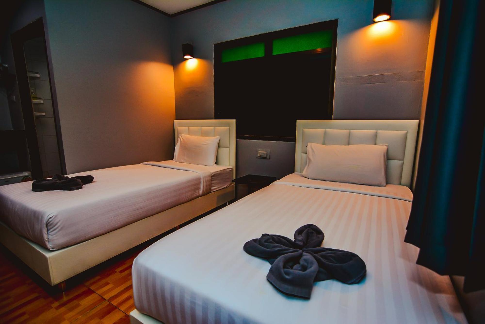 Eclipse Hostel And Bar Haad Rin Exterior photo