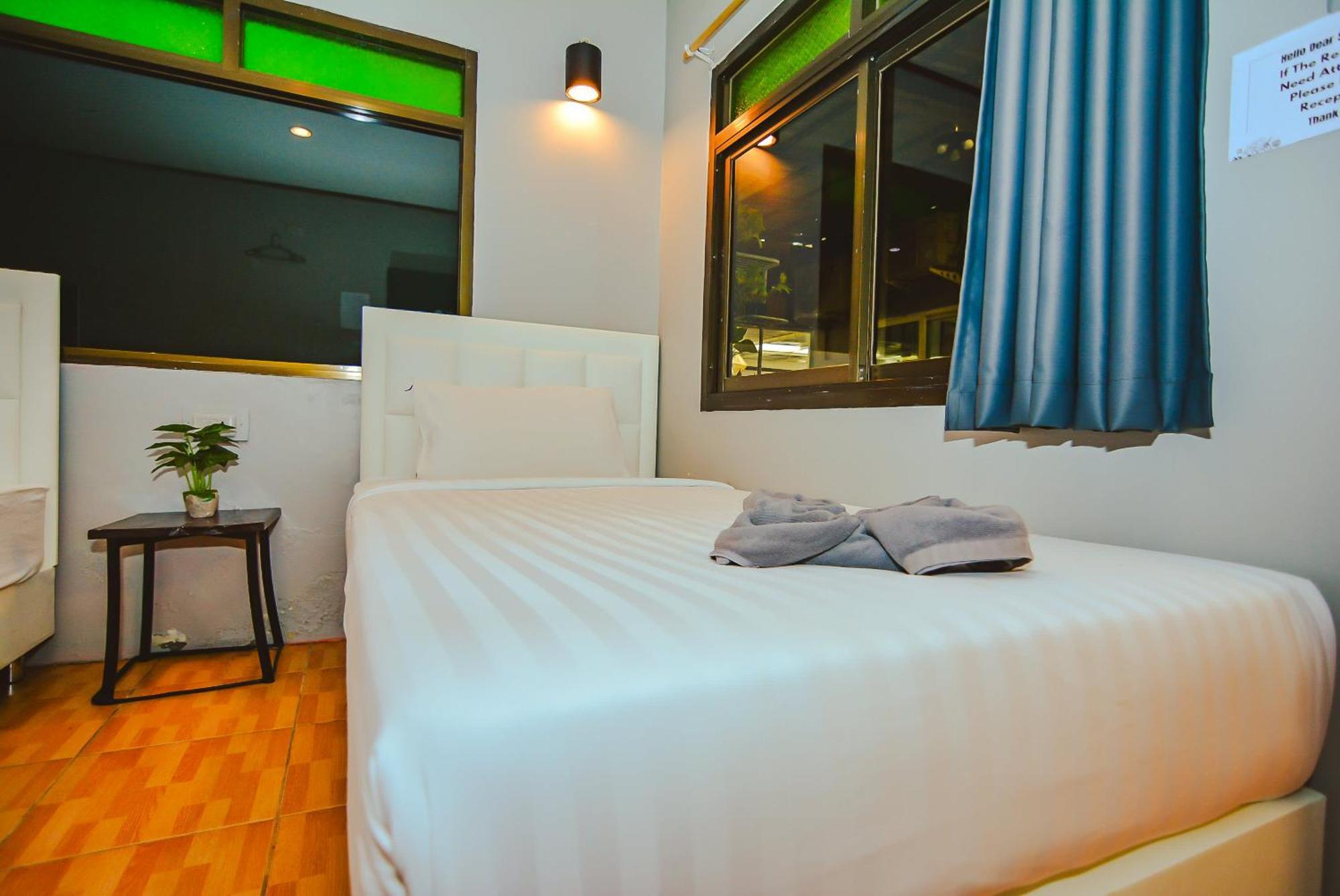 Eclipse Hostel And Bar Haad Rin Exterior photo